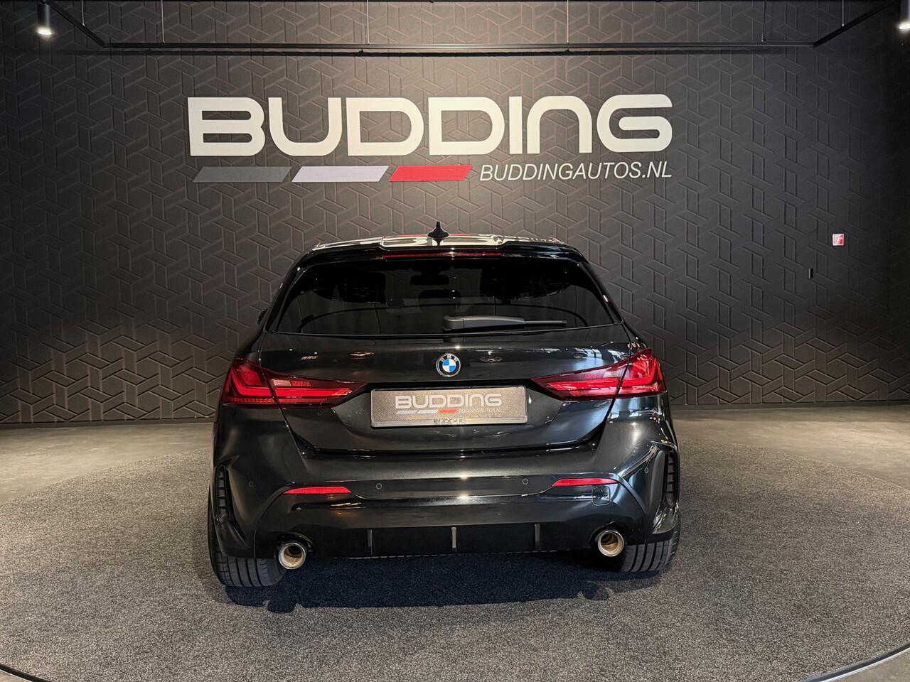 BMW 1-SERIE 120i Business Ed | M-sport | Leder | CarPlay