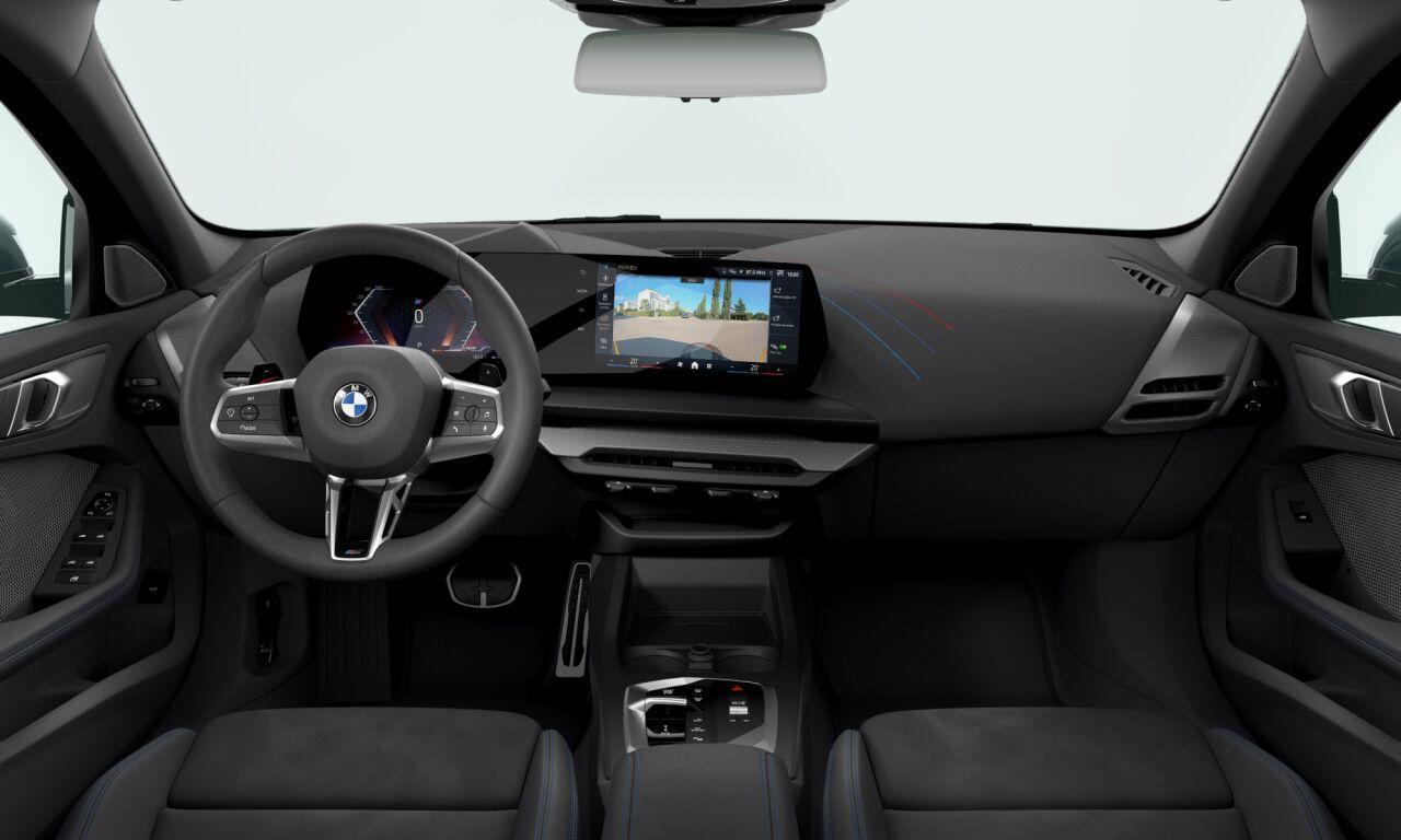 BMW 1-SERIE 120 High Executive | M Sportpakket Pro | Harman Kardon | Iconic Glow | Panoramadak | Innovation Pack