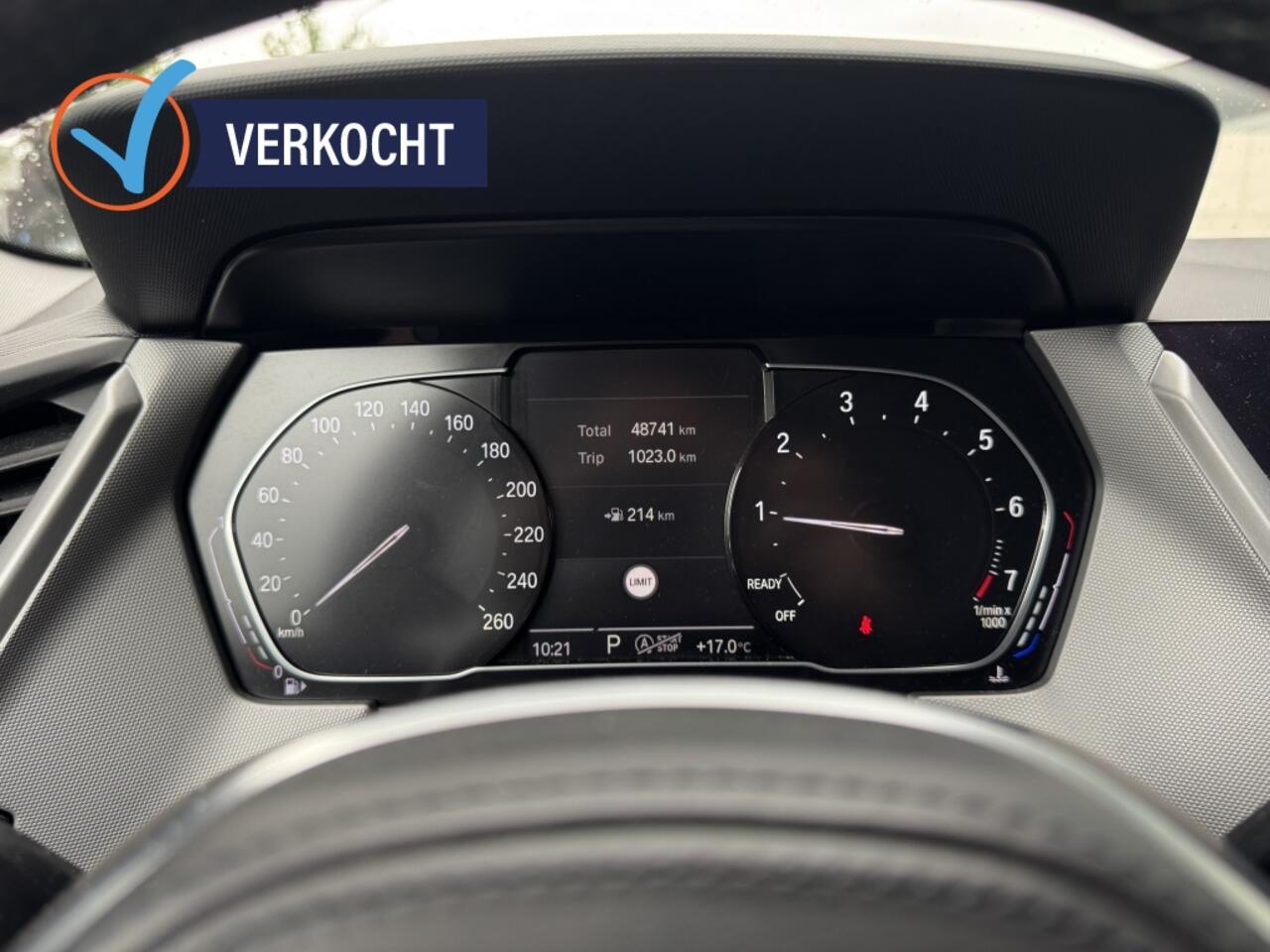 BMW 1-SERIE 118i High Executive| Clima, Cruise, Carplay, Stoelverwarming,