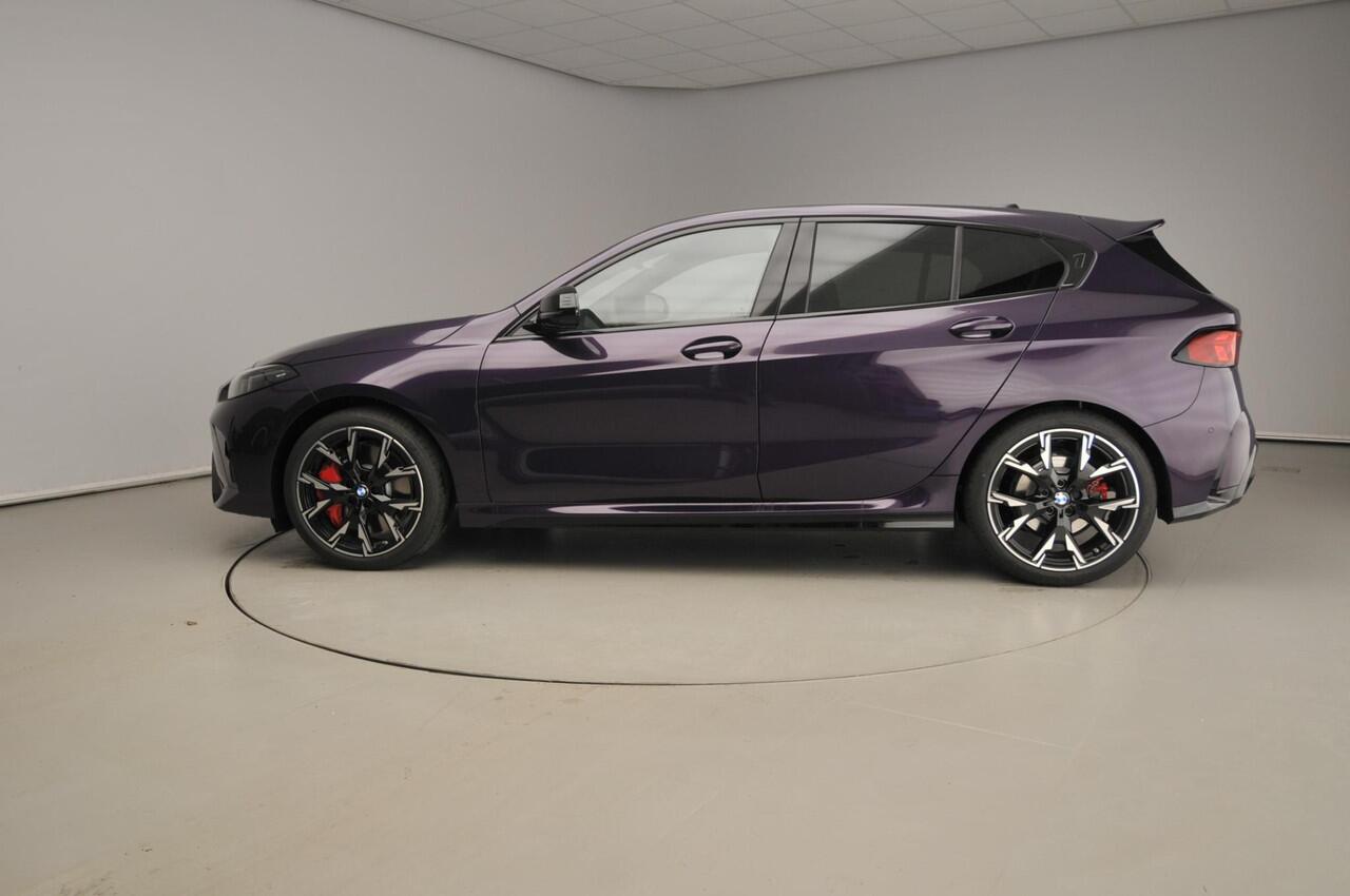 BMW 1-SERIE 5-deurs 120 | M Sportpakket Pro | Innovation Package