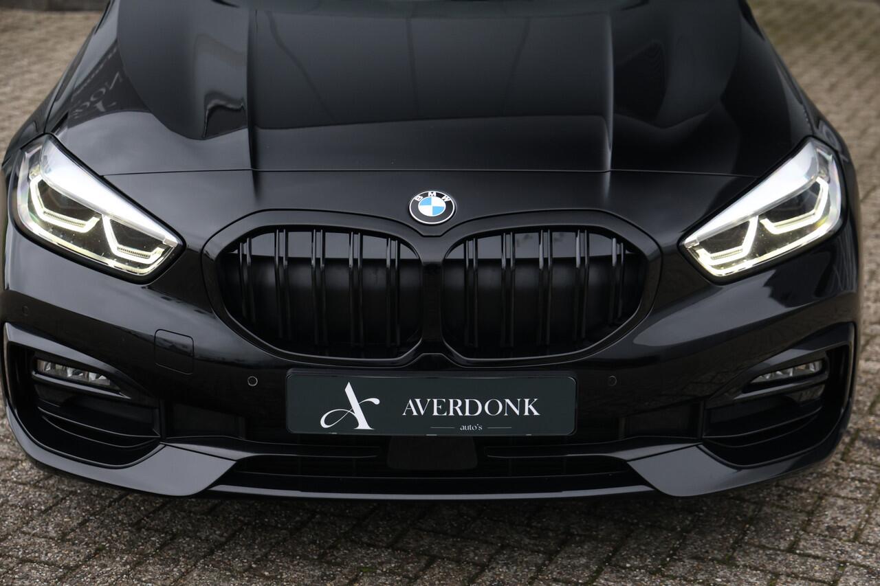 BMW 1-SERIE 118i Executive Sportline NAP|Pano|Trekh|Cam|Leder|Sportst