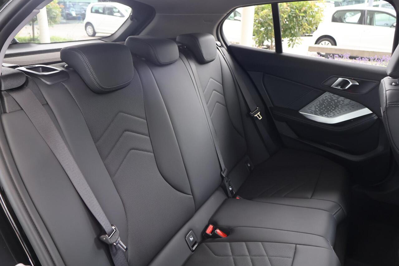 BMW 1-SERIE 5-deurs 120 | M Sport Design Edition | Premium Pack | Ekris Selection