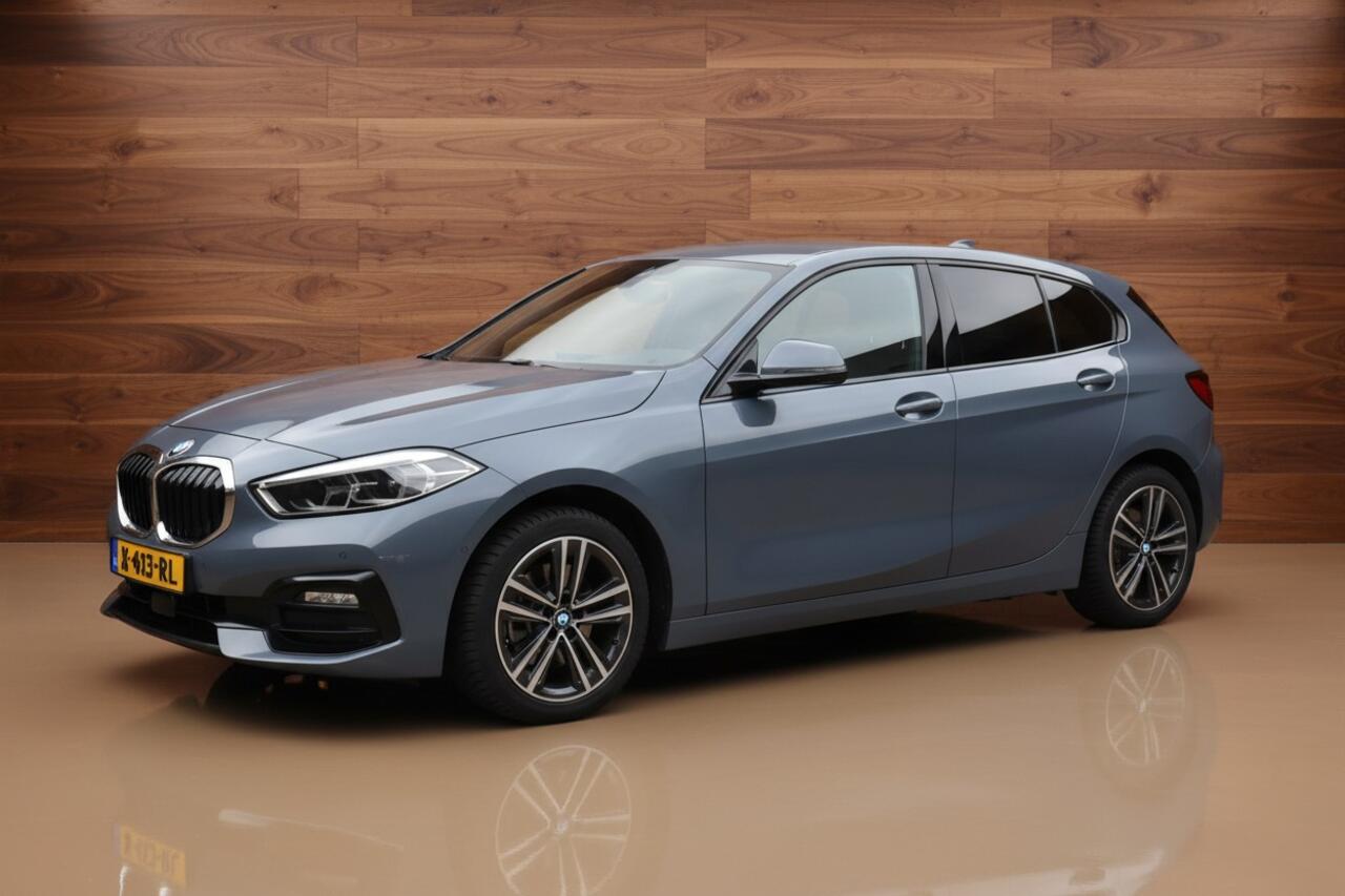 BMW 1-SERIE 118i High Executive SPORTLINE | SPORTLEDER | TREKHAAK | STOEL/STUUR VERW