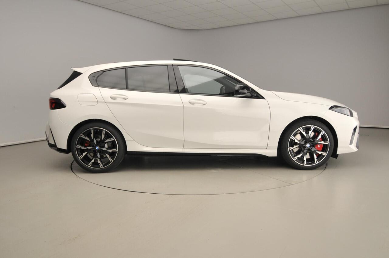 BMW 1-SERIE 120 | M Sportpakket Pro | Equipment Pack Pro