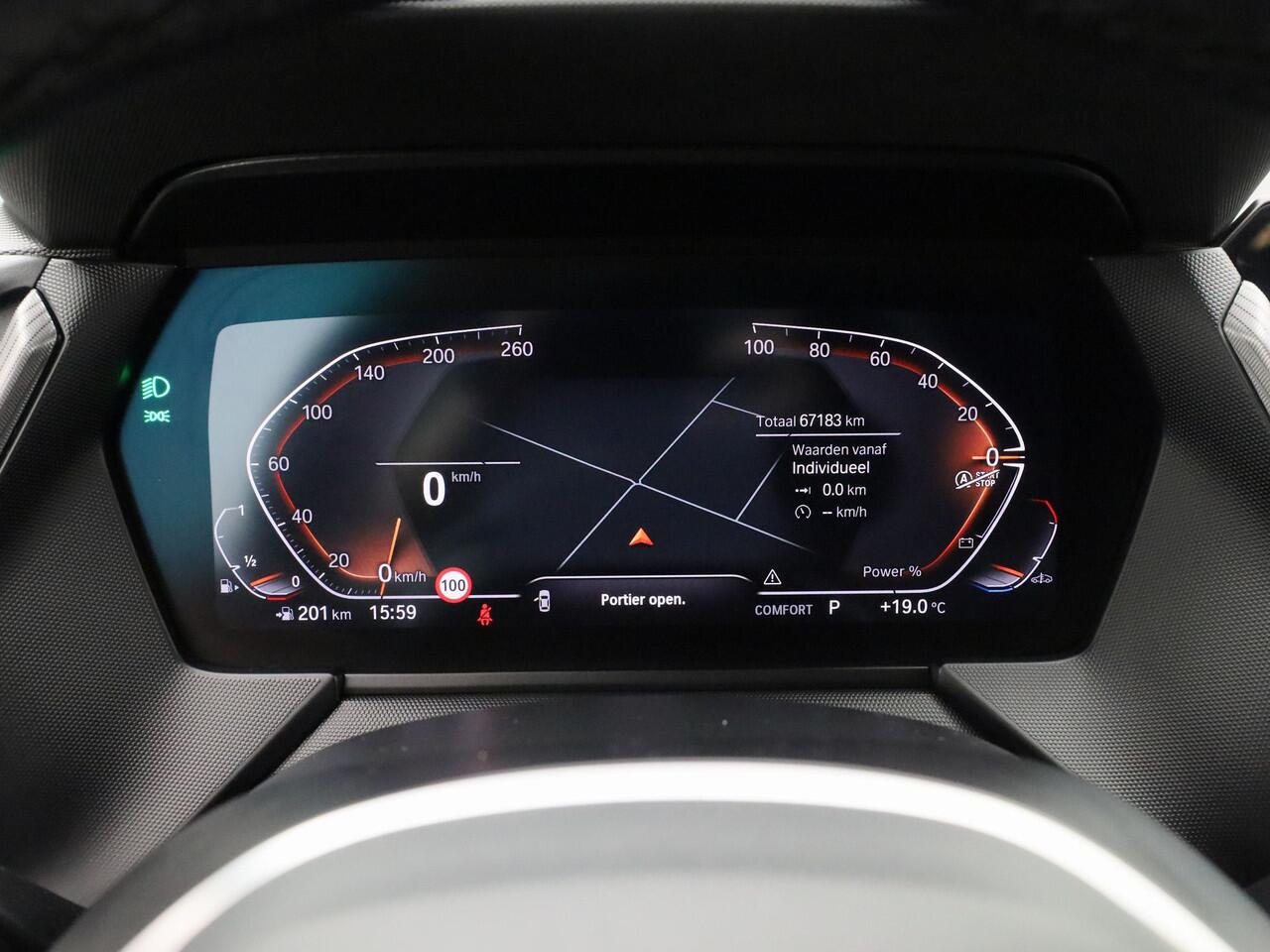 BMW 1-SERIE 118i M-Sport | CAMERA | KEYLESS | STOEL- EN STUURVERW.