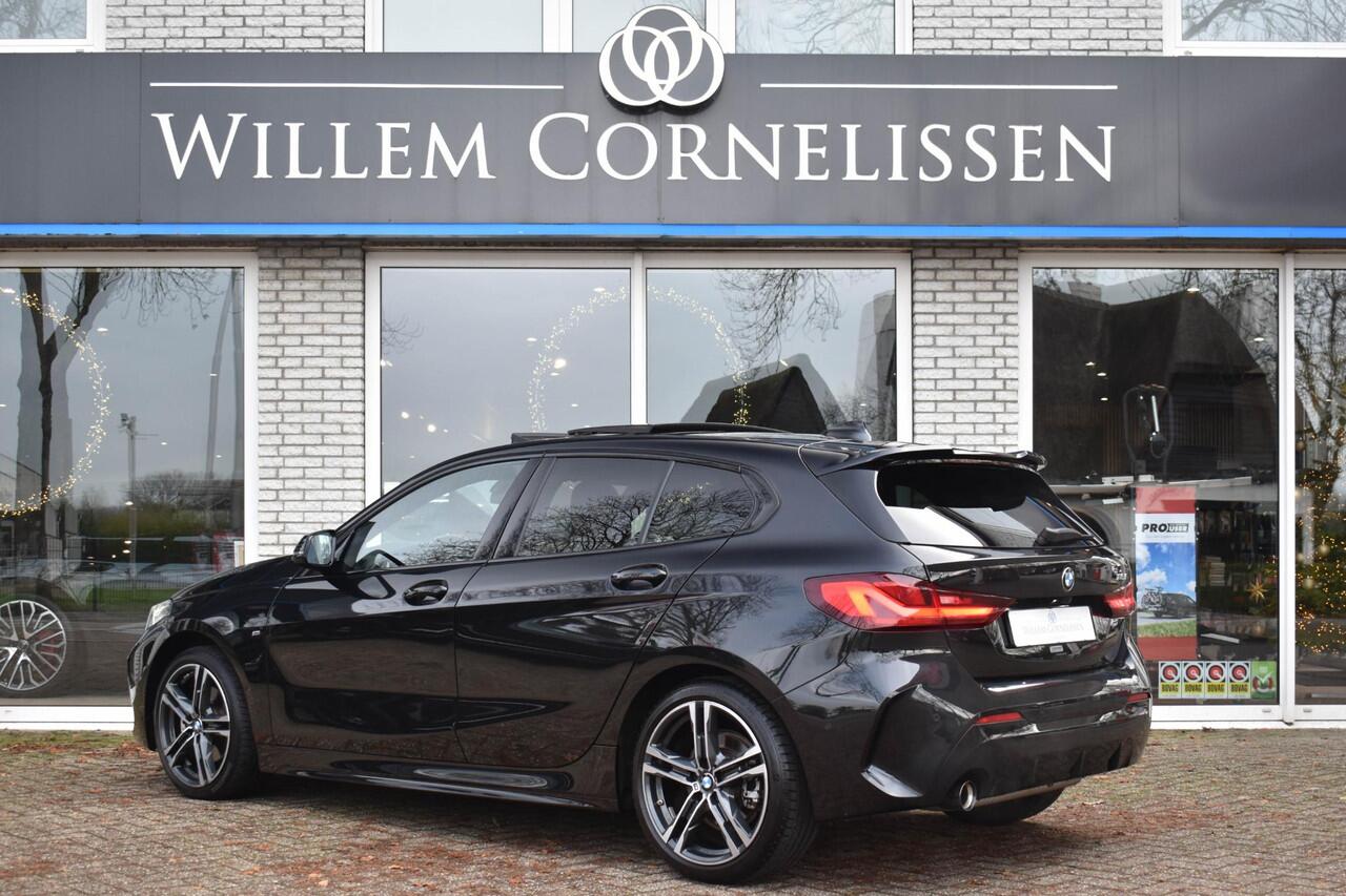 BMW 1-SERIE 118i M-Sport Pano Leder Trekhaak Camera HiFi