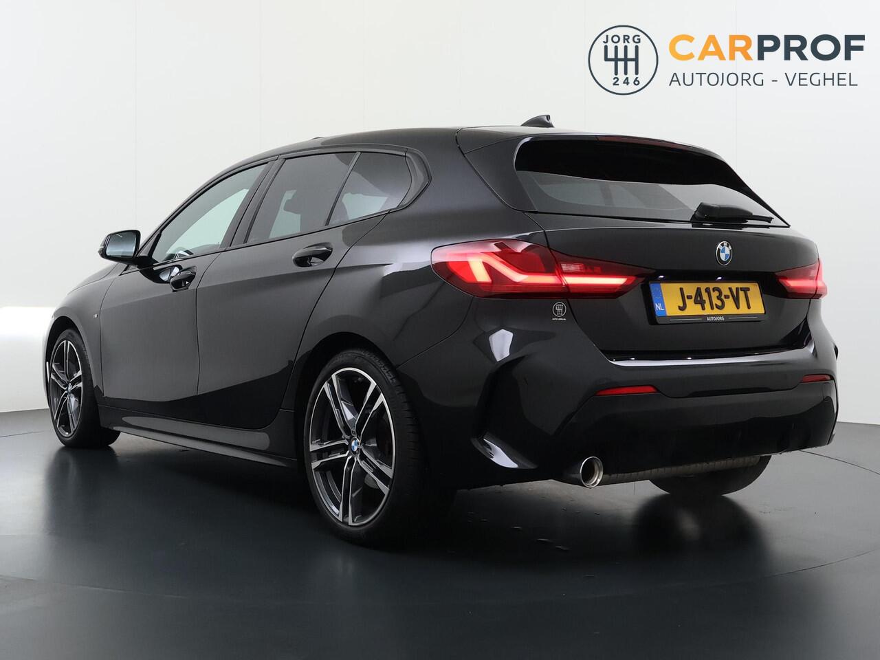BMW 1-SERIE 118i High Executive Edition M-Sport | Panorama Dak | Navigatie |