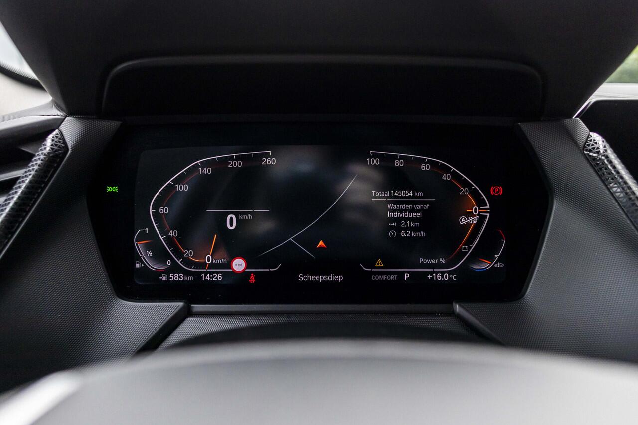 BMW 1-SERIE 118i Business Edition | LED | NL Auto | Carplay