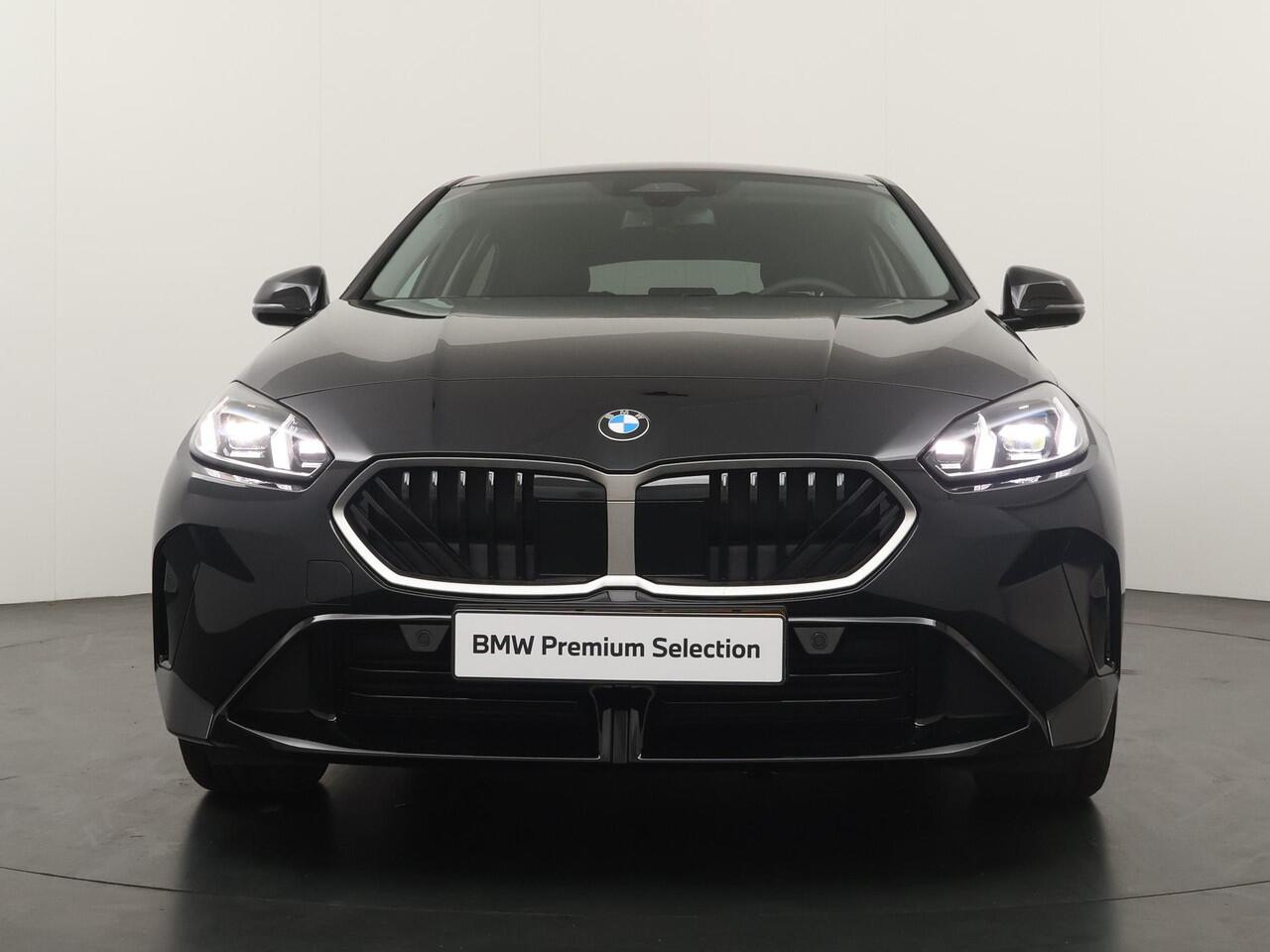 BMW 1-SERIE 120 M Sport Design Edition | Premium Pack | Trekhaak |