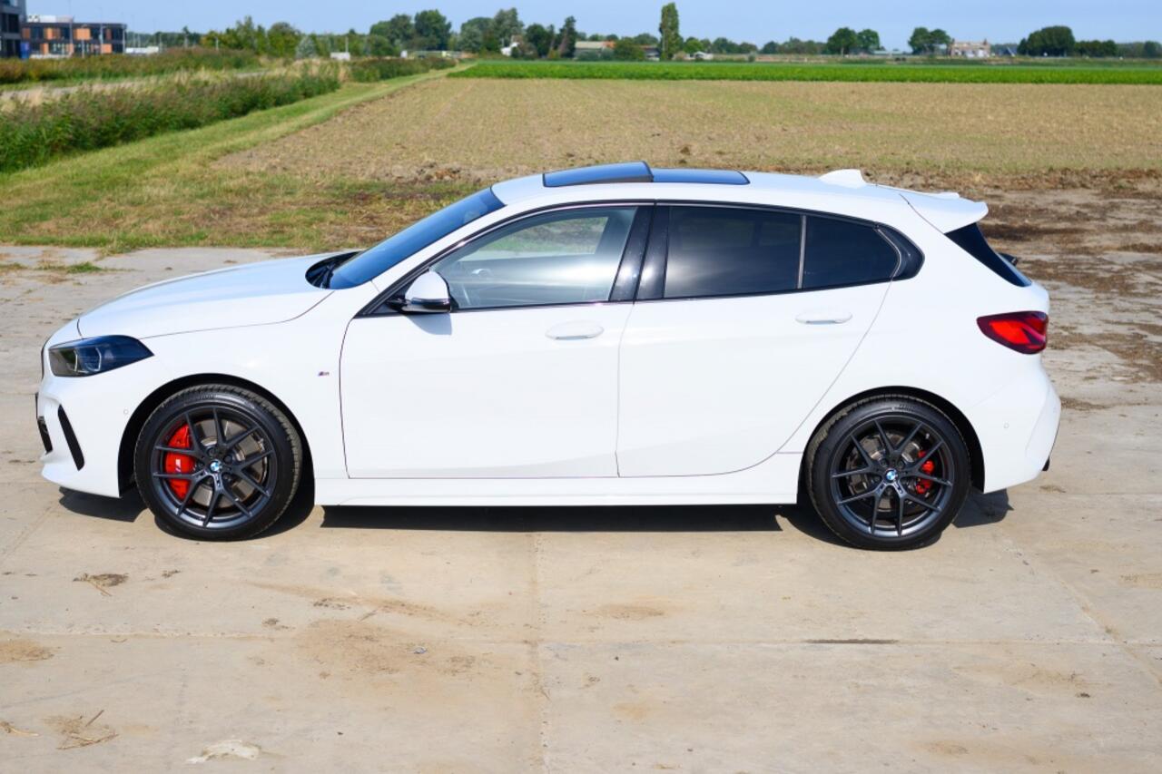 BMW 1-SERIE 120i Bns Edition