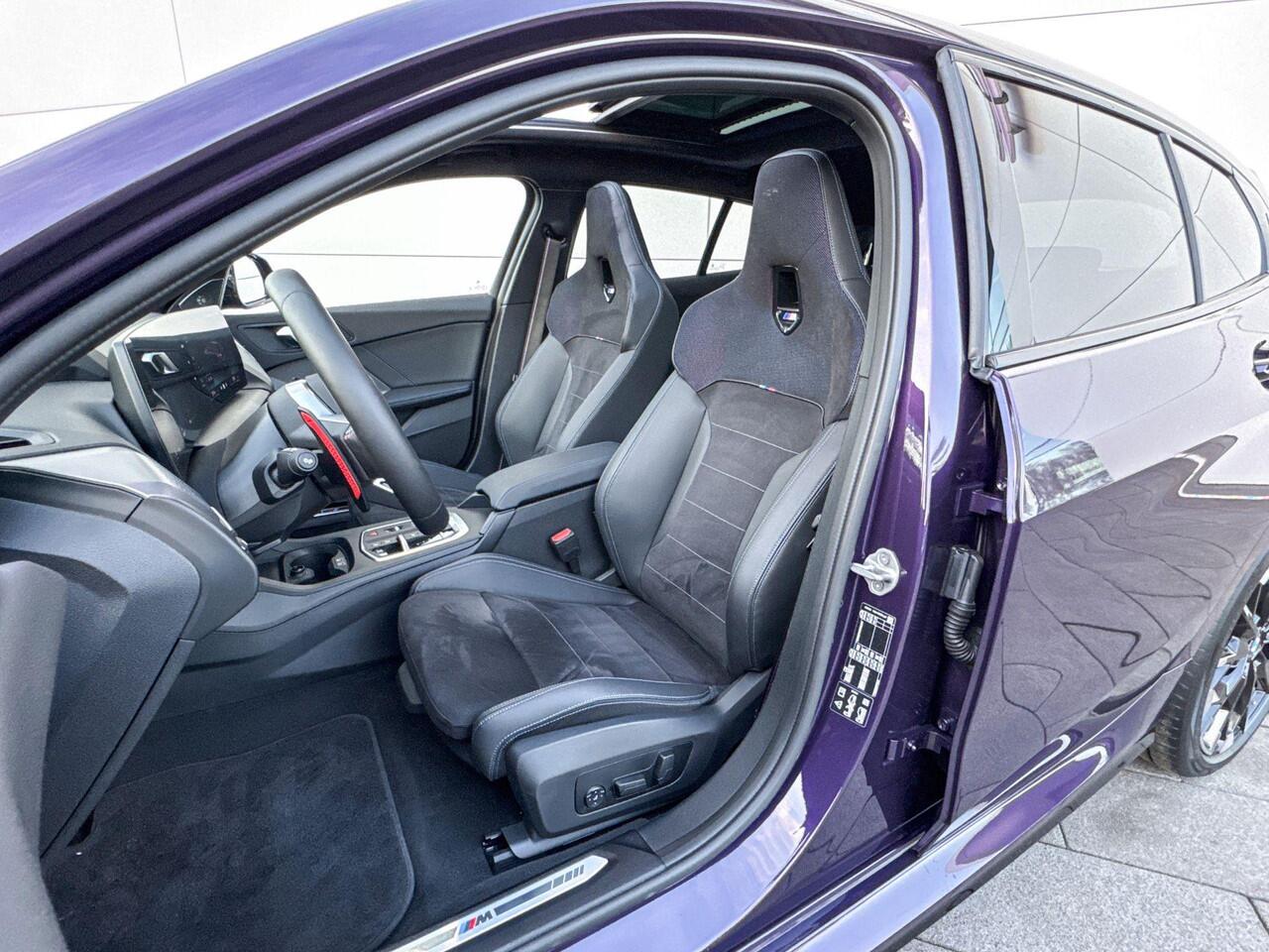 BMW 1-SERIE M135 xDrive M-Sport Innovation Pack | Selections | Panoramadak