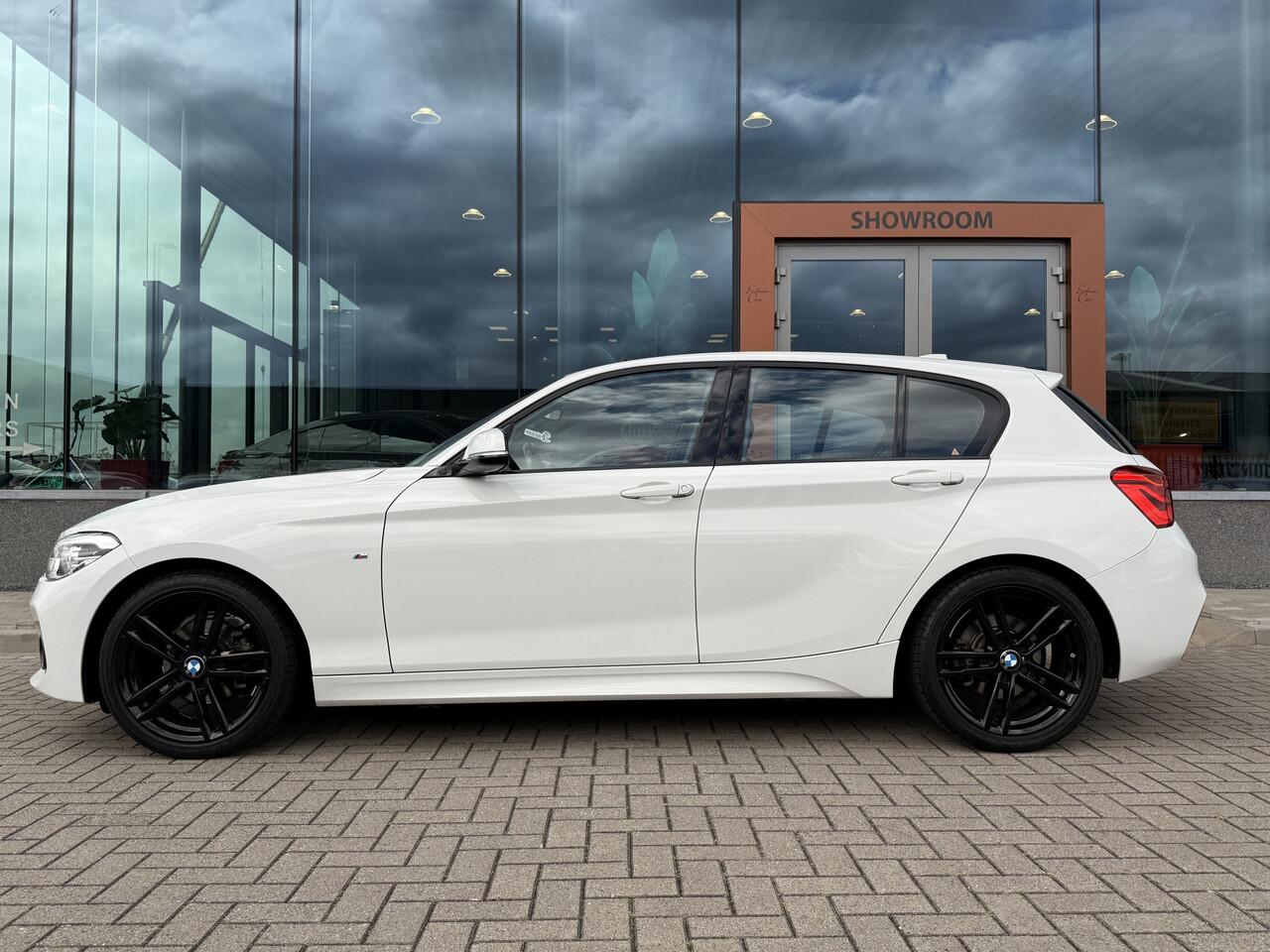 BMW 1-SERIE 116i M Sport Edition | Pano | Stoelverwarming | Leder | Afn Trekhaak |