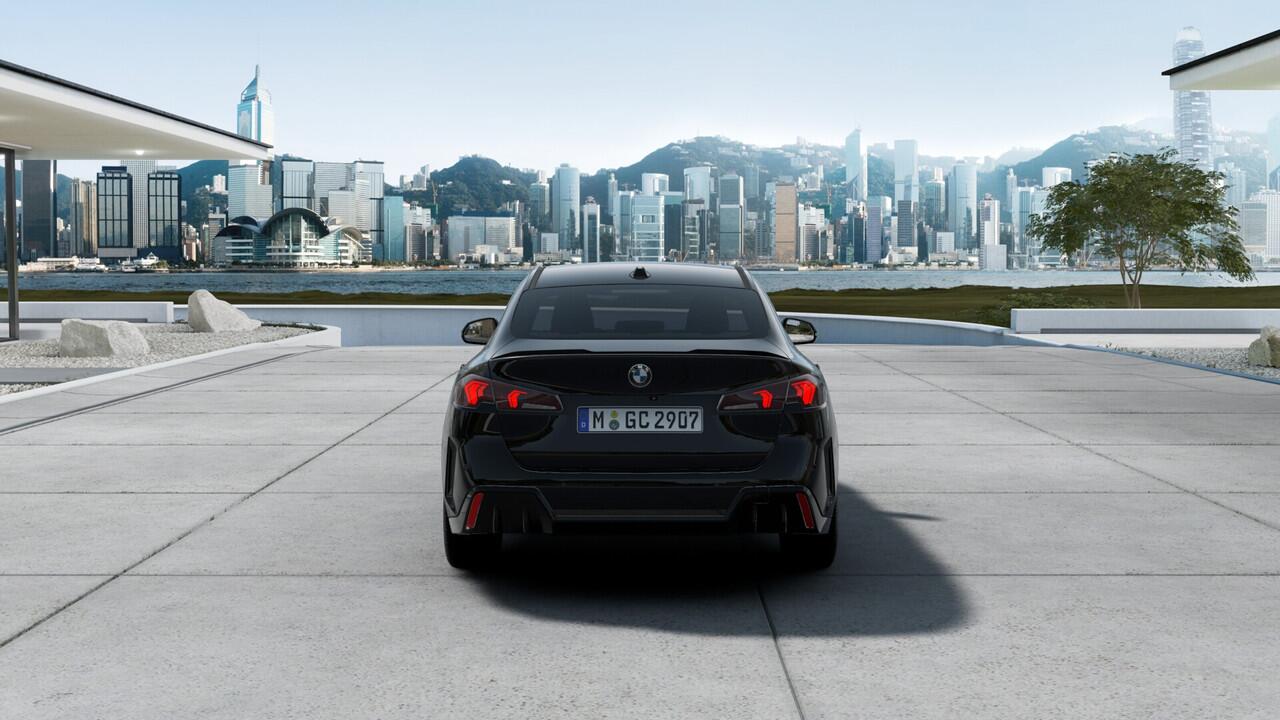 BMW 2-SERIE Gran Coupé 220 High Executive M Sport Automaat / Adaptieve LED / Head-Up / M Adaptief onderstel / Parking Assistant Plus / Stuurverwarming / Comfort Access