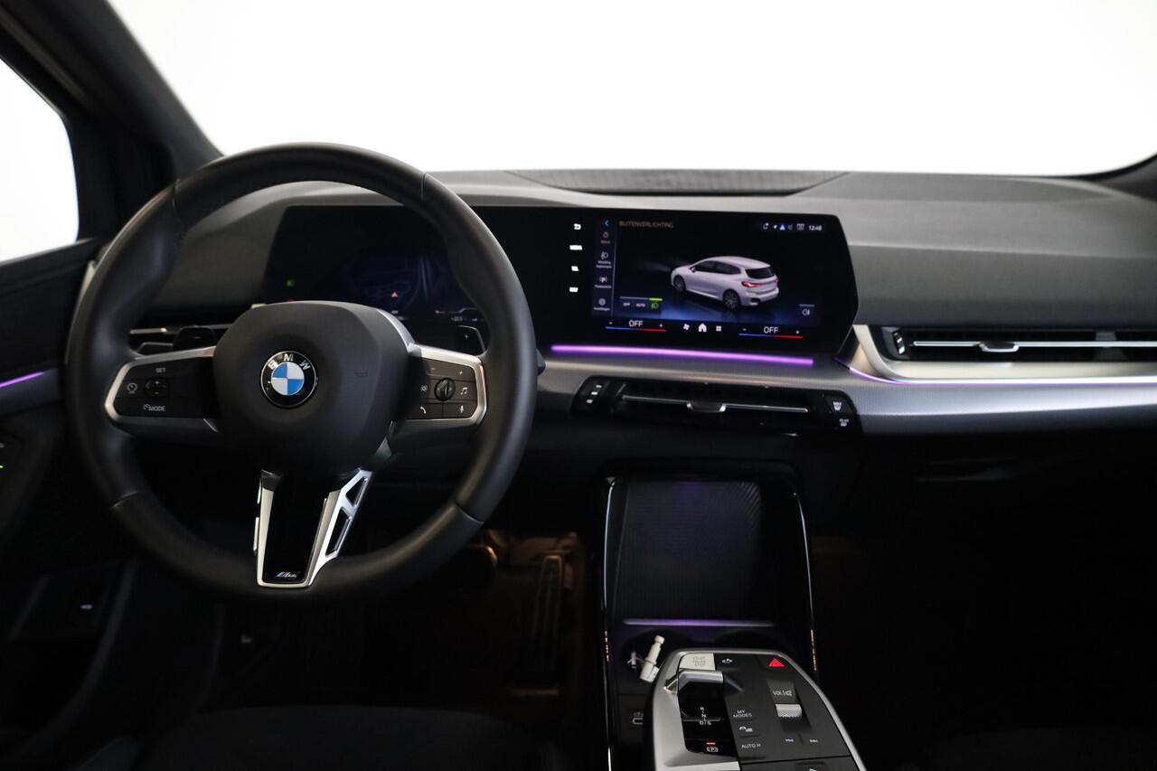 BMW 2-SERIE Active Tourer 220i | M Sportpakket