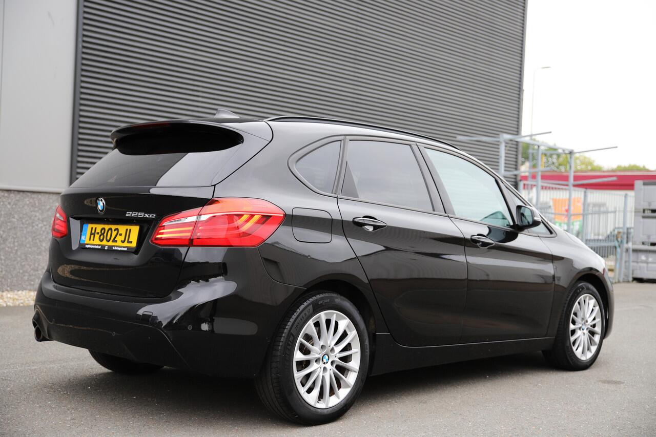 BMW 2-SERIE Active Tourer 225xe Plug in Hybride Executive/Adaptive/HUD/Leder/Led