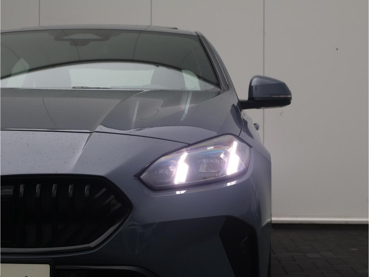 BMW 2-SERIE Gran Coupé 220 M Sportpakket Pro/ Stuurverwarming/ Panoramadak/ Harman-Kardon/ Head-Up/ Comfort Access