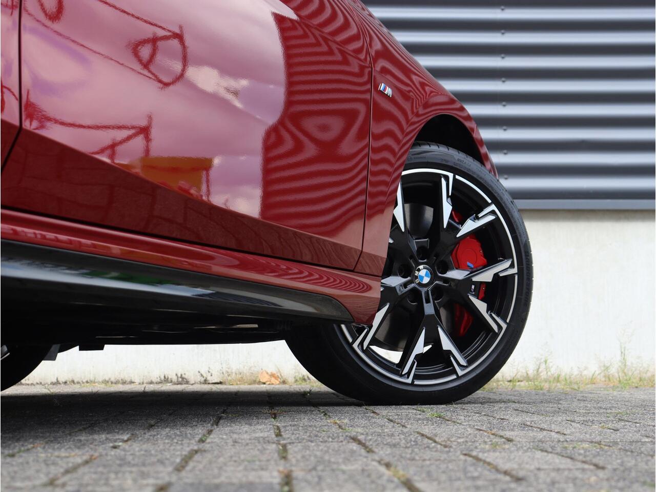 BMW 2-SERIE Gran Coupé 220 | M Sport Package Pro | Equipment Package