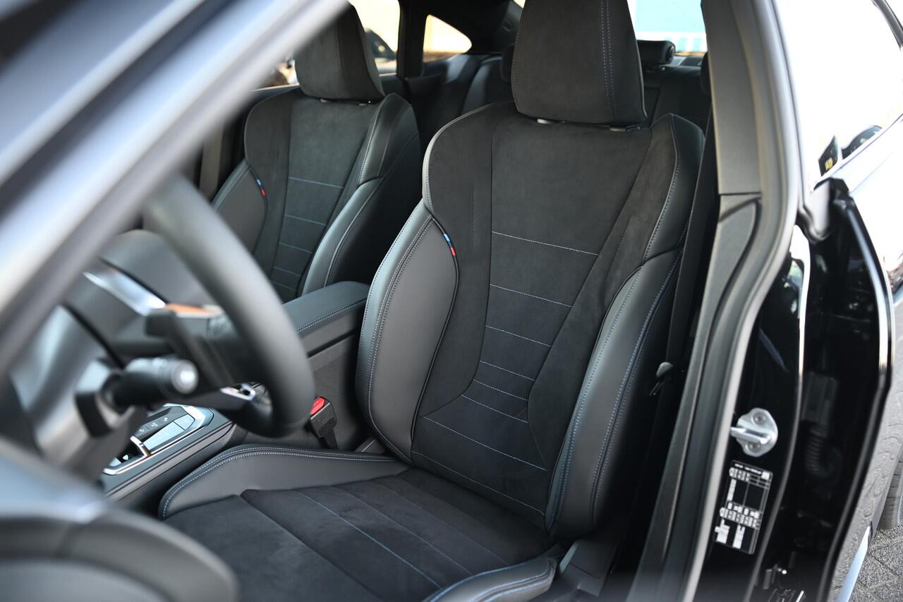 BMW 2-SERIE Gran Coupé 220 M Sport Automaat / Sportstoelen / Adaptieve LED / Comfort Access / M Adaptief onderstel / Parking Assistant / Stoelverwarming
