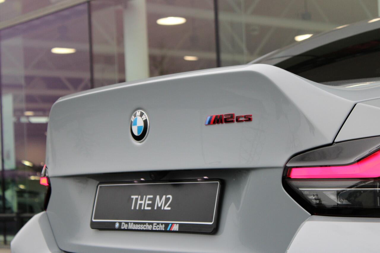 BMW 2-SERIE Coupé M2 CS High Executive Automaat / M Drive Professional / M Adaptief onderstel / M Carbon-keramische remmen / Adaptieve LED / Active Cruise Control / Comfort Access /