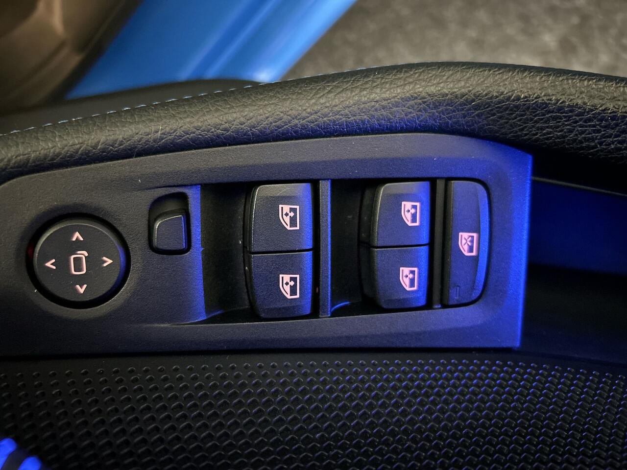 BMW 2-SERIE Gran Coupé 218i High Executive Edition Sportstoelen | M-pakket | Lage KM. Stand NAP!