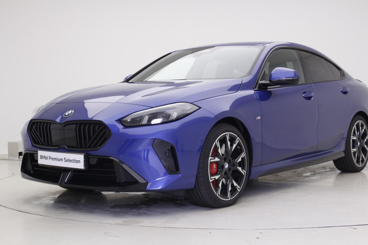 BMW 2-SERIE Gran Coupé 220 M-Sport | 19" | Stoelverwarming | Premium Pack | | Nu voor 39.895,-