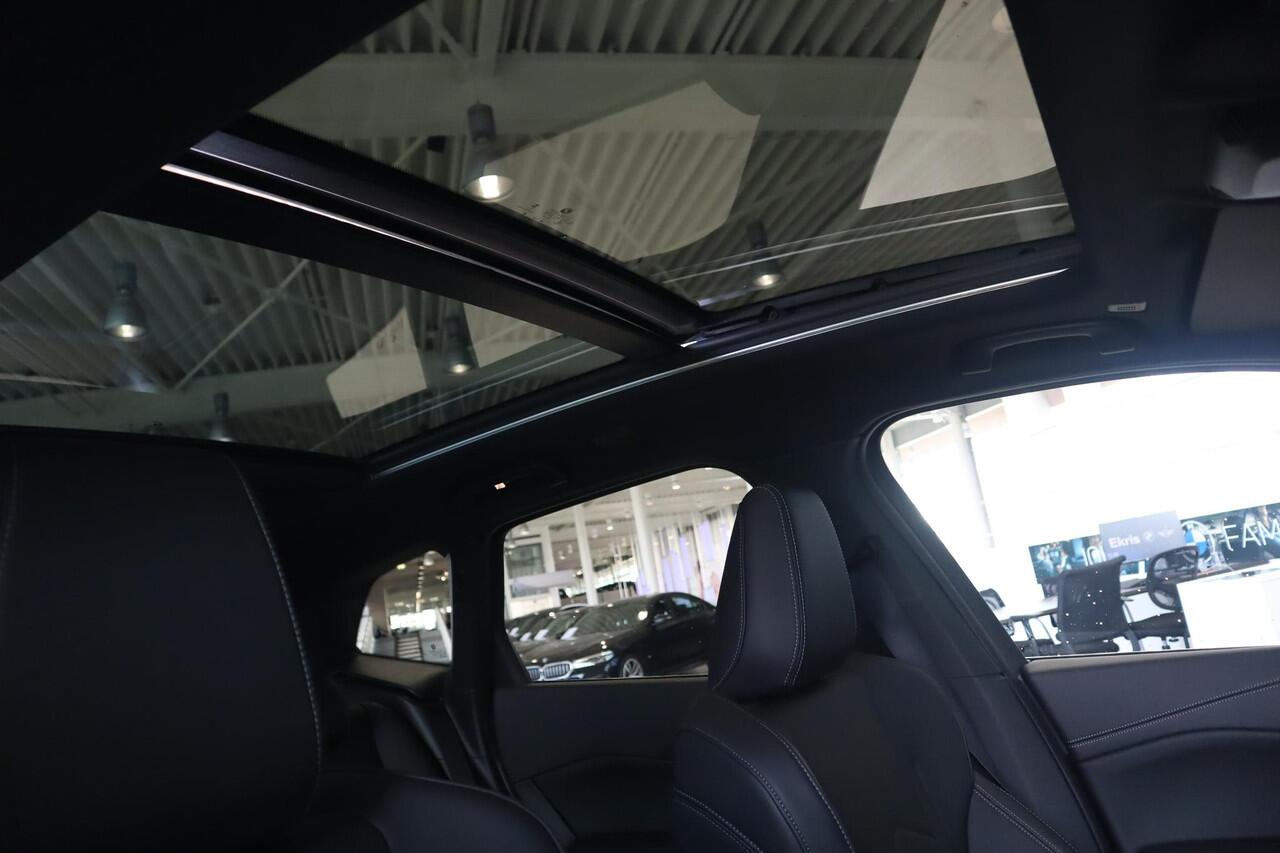 BMW 2-SERIE Active Tourer 225e xDrive M Sportpakket | Premium Pack | Stoelen pakket | Elektr. Trekhaak | Ekris Selection