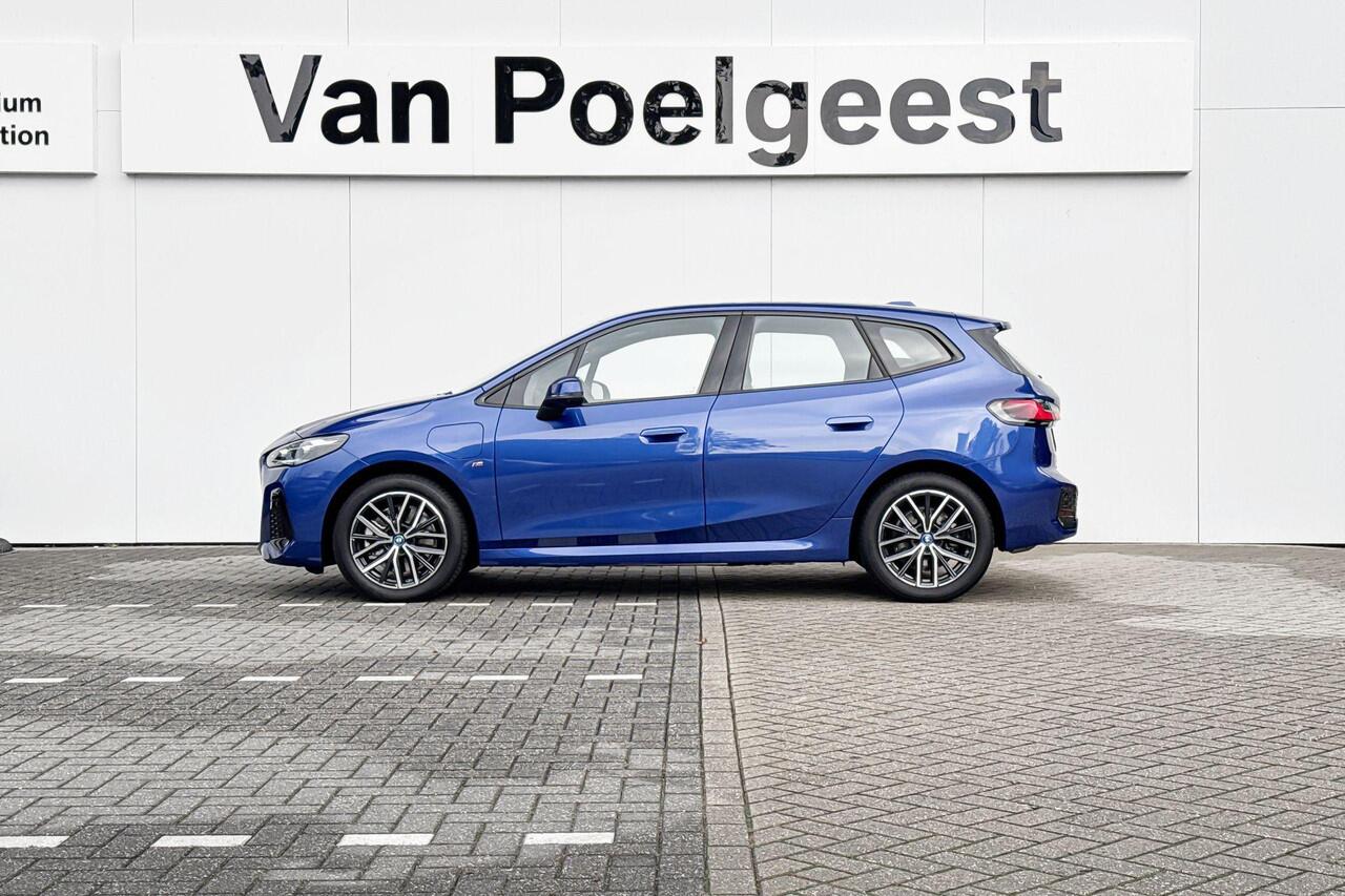 BMW 2-SERIE Active Tourer 230e xDrive M Sport | Driving Assistant Plus
