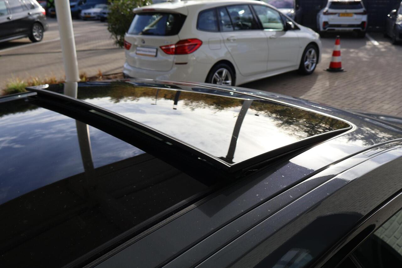 BMW 2-SERIE Gran Coupé 218i | M Sportpakket | Audio Media Pack | Panorama Dak