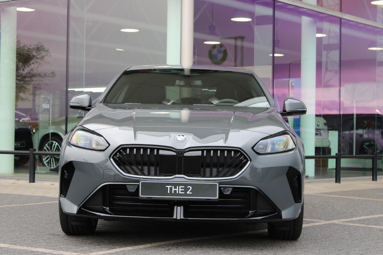 BMW 2-SERIE Gran Coupé 220 M Sport Automaat / Sportstoelen / M Adaptief onderstel / Parking Assistant Plus / Head-Up / Comfort Access / Live Cockpit Professional