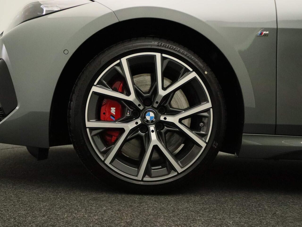 BMW 2-SERIE Gran Coupé 218i M Sportpakket Pro | Premium Pack | Comfort Pack | Travel Pack | Panoramadak | Active Cruise Control | DAB| HiFi | 18'' | Ekris Selection