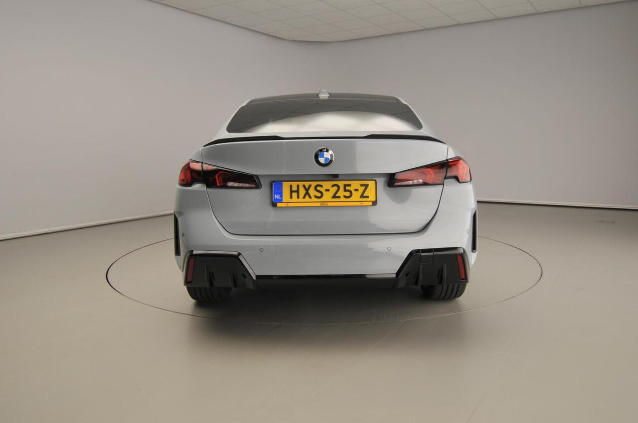 BMW 2-SERIE Gran Coupé 220 M-Sportpakket | LED | Navigatie | Active cruise | Stoelverwarming | Keyles go | DAB | Harman-kardon sound | Alu 19 inch