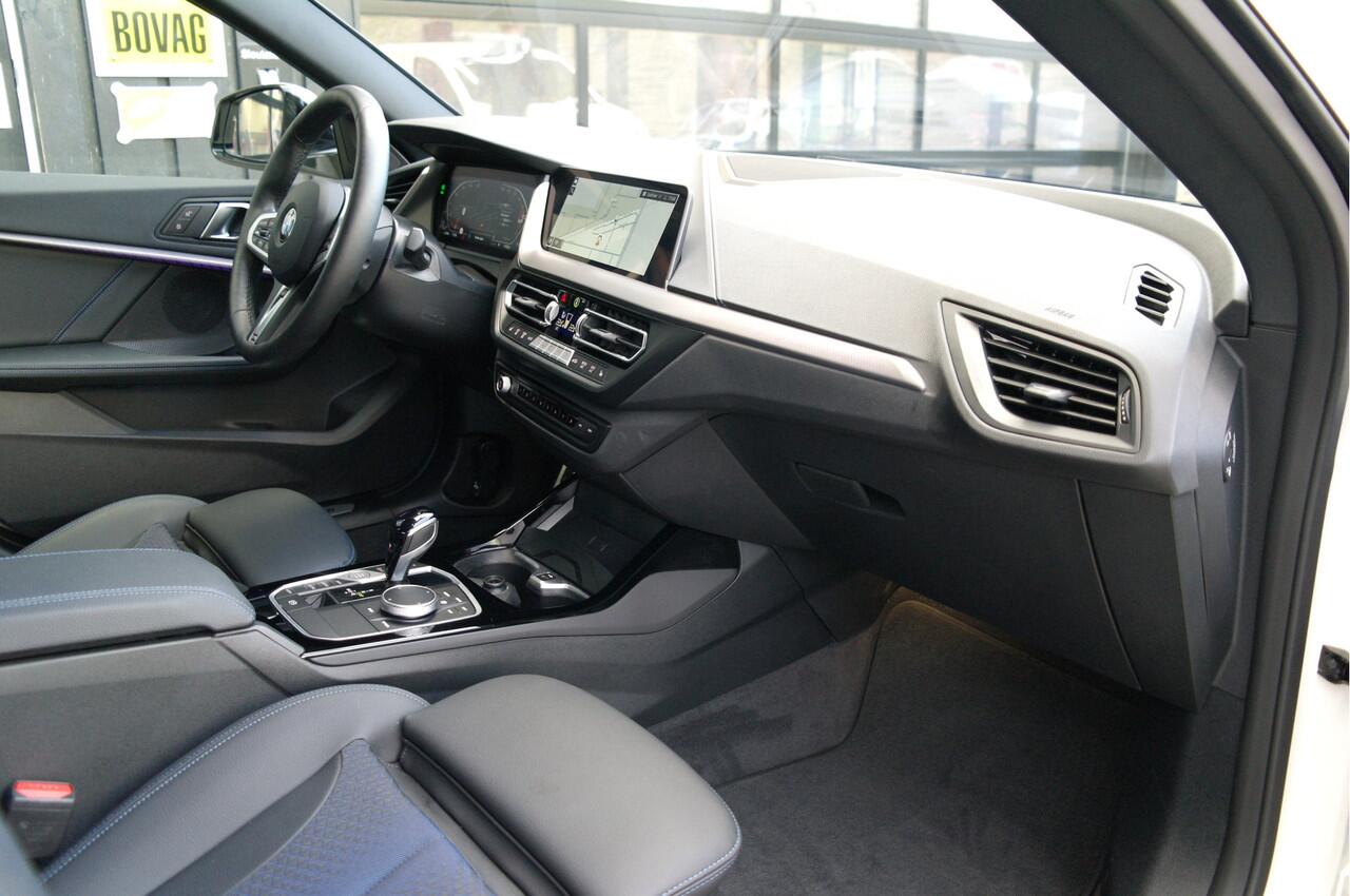 BMW 2-SERIE Gran Coupé 218i M Sport Edition | Carplay | Camera | Fabrieksgarantie | Stuurwielverwarming