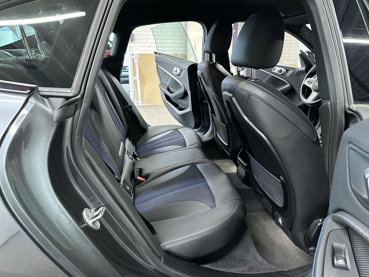 BMW 2-SERIE Gran Coupé 218i High Executive Automaat | M Sport | Leder