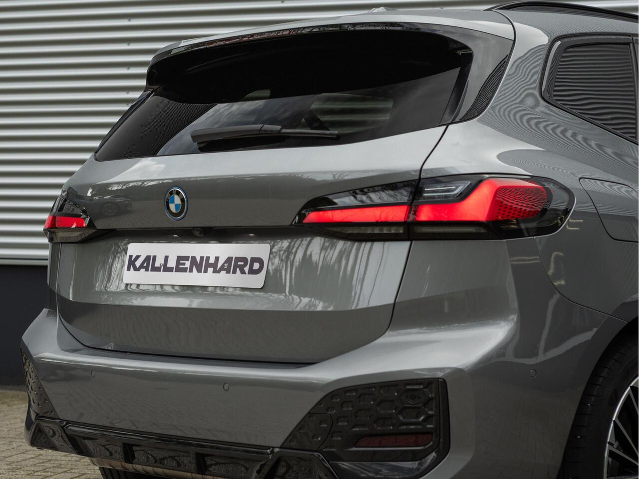 BMW 2-SERIE Active Tourer 225e xDrive M-Sport - Pano - Head-up - Harman Kardon