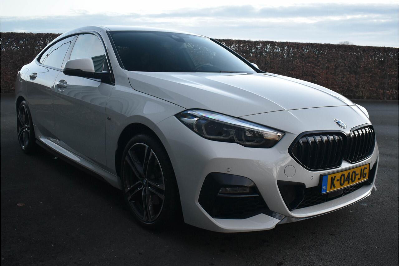 BMW 2-SERIE Gran Coupé 218i M-Sport | Schaalstoel | Carplay | Virtual | NL Auto | Stoelverwarming