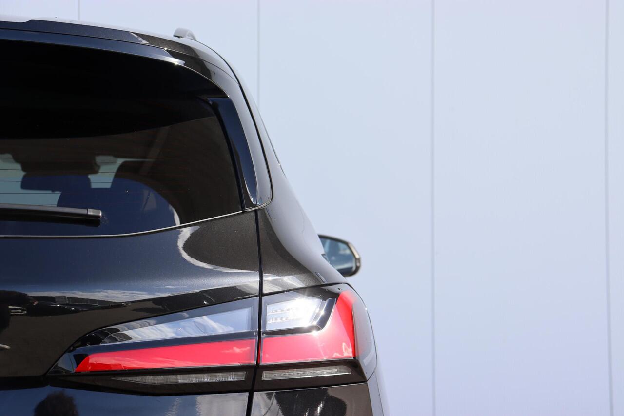 BMW 2-SERIE Active Tourer 225e xDrive M Sportpakket/ Premium Pack/ Stuurverwarming/ Comfort Acces/ Elektrische Trekhaak/ Panoramadak/ Harman-Kardon | Ekris Selection