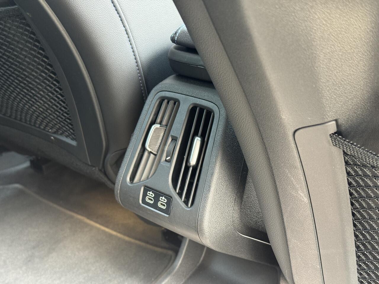 BMW 2-SERIE Active Tourer 225e xDrive M pakket, Harman/Kardon, Head-Up, Trekhaak, Panoramadak, Adaptive cruise, Alle Opies!!! . Een proefrit levert het bewijs. Neem contact op en we maken een afspraak!