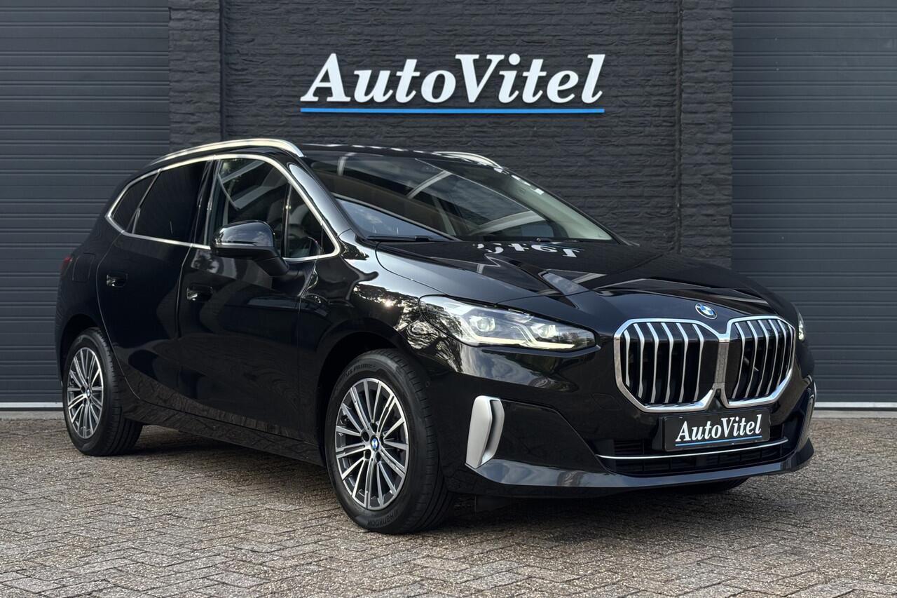 BMW 2-SERIE Active Tourer 218i | Harman Kardon | Head-up | Camera | Trekhaak | Comfort Access