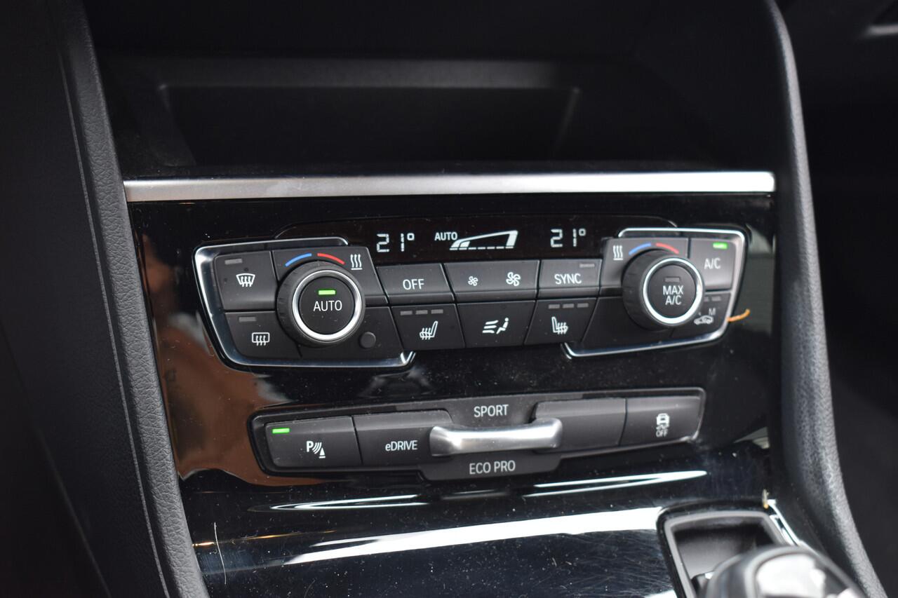 BMW 2-SERIE Active Tourer 225xe iPerformance Executive Navigatie | Stoelverwarming | Camera | 100% Onderhouden | 12 mnd BOVAG garantie Whatsapp 06-53188999