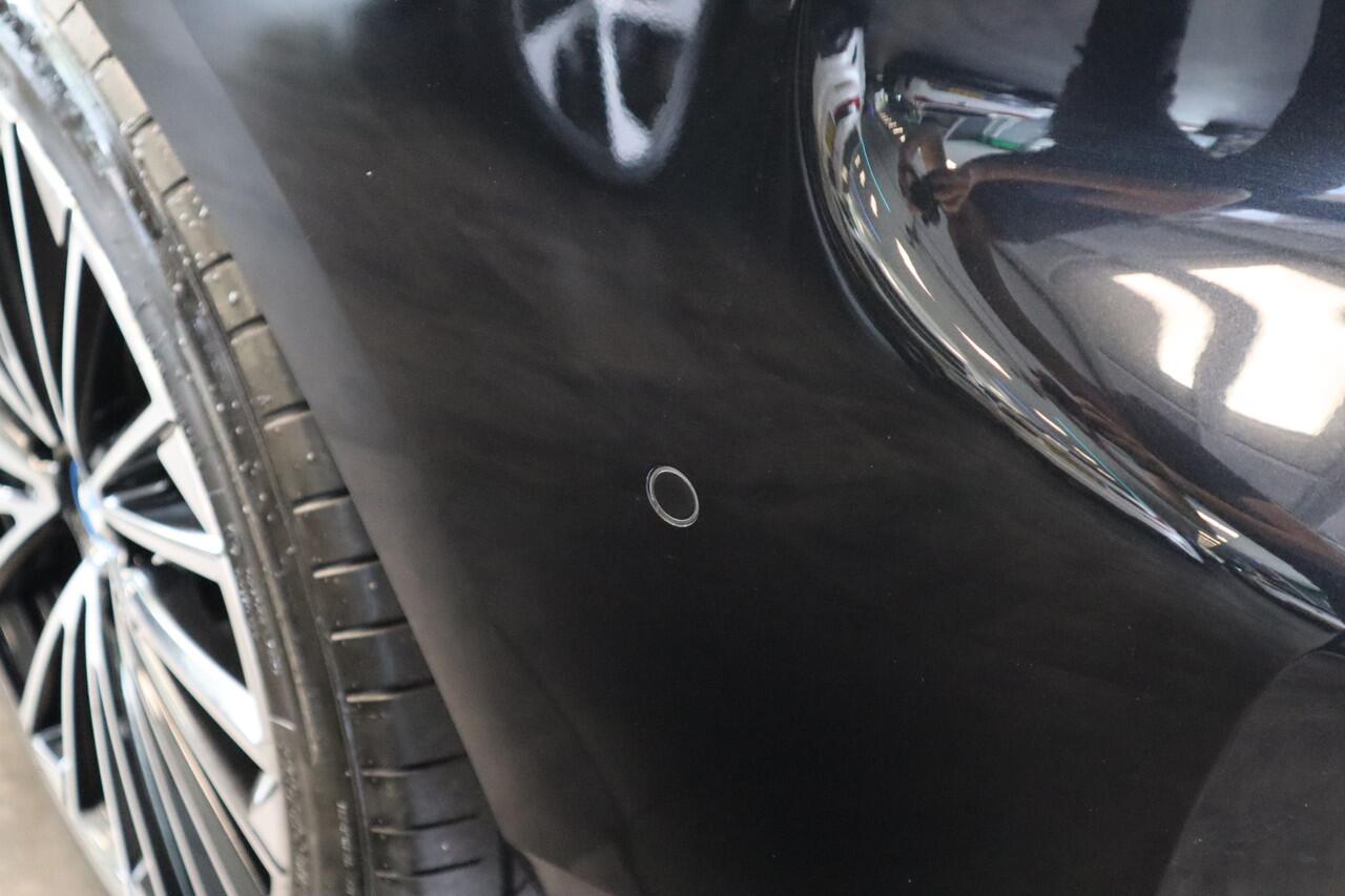 BMW 2-SERIE Active Tourer M-Sport 225e xDrive HUD Keyless Go/Start 360 camera LED 24 maanden garantie mogelijk (*vraag naar de voorwaarden)