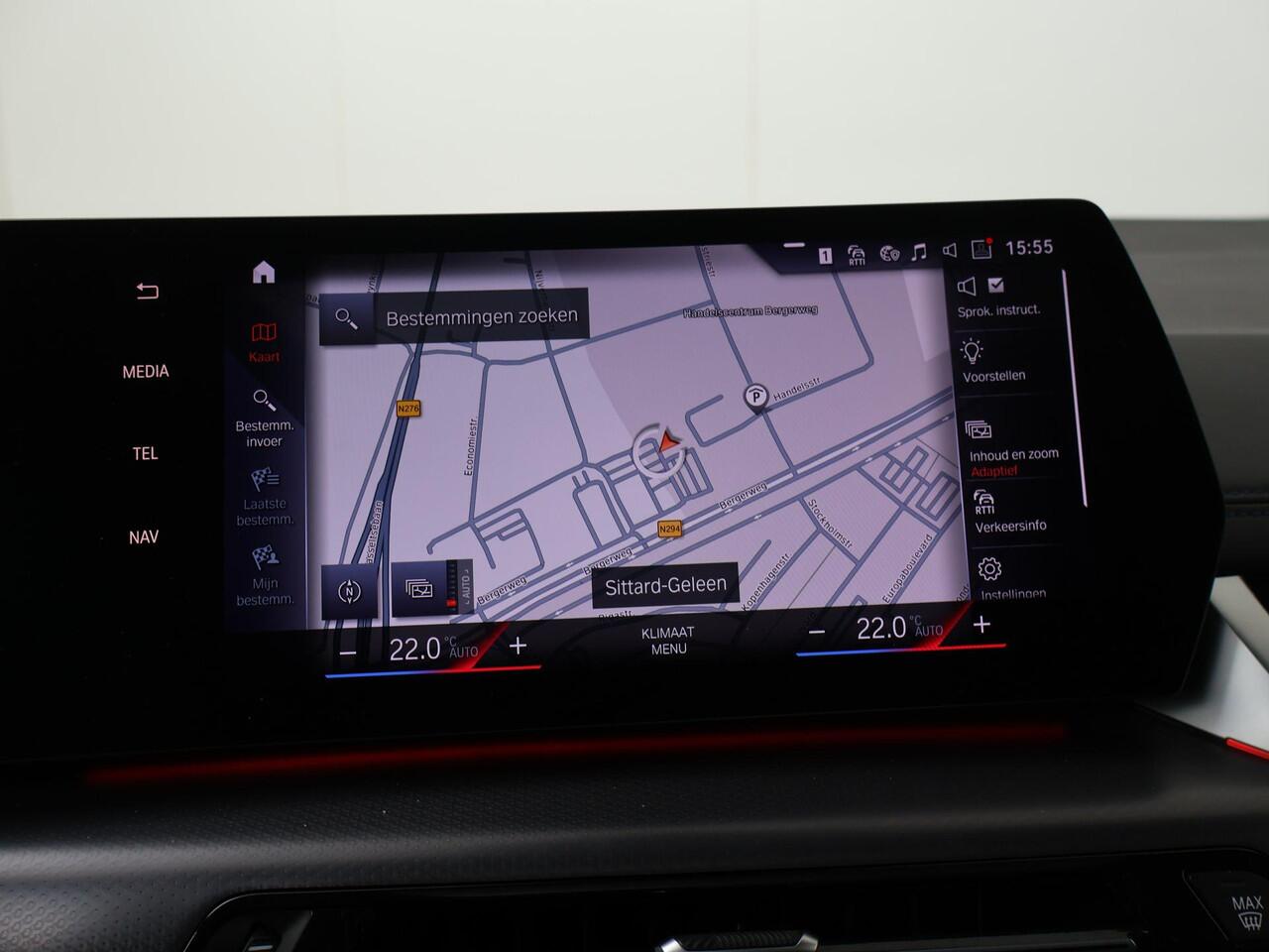 BMW 2-SERIE Active Tourer 218i | Automaat | Panoramadak | Achteruitrijcamera | Apple Carplay - Androidauto |