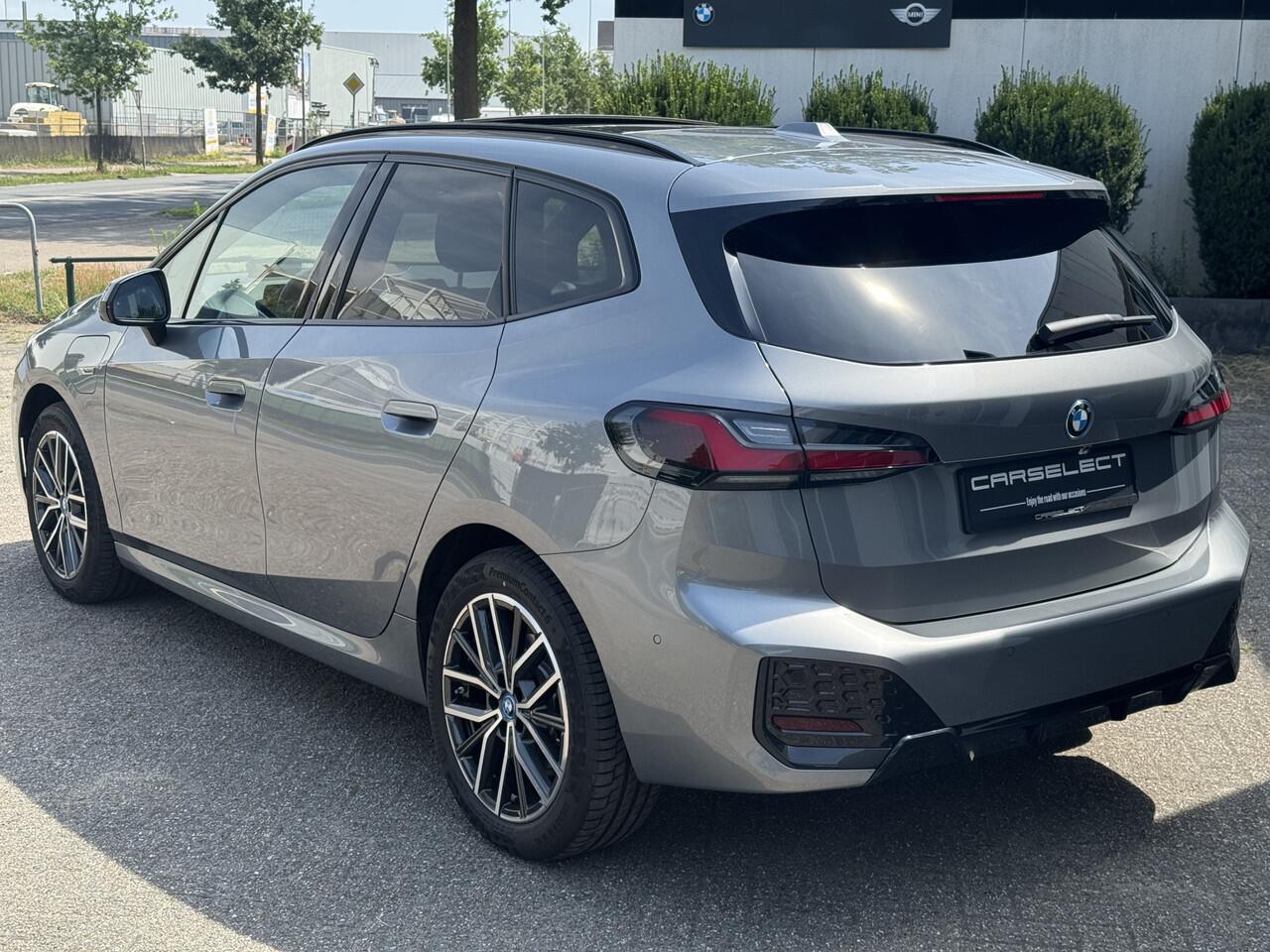 BMW 2-SERIE Active Tourer 225e xDrive M pakket, Harman/Kardon, Head-Up, Trekhaak, Panoramadak, Adaptive cruise, Alle Opies!!! . Een proefrit levert het bewijs. Neem contact op en we maken een afspraak!