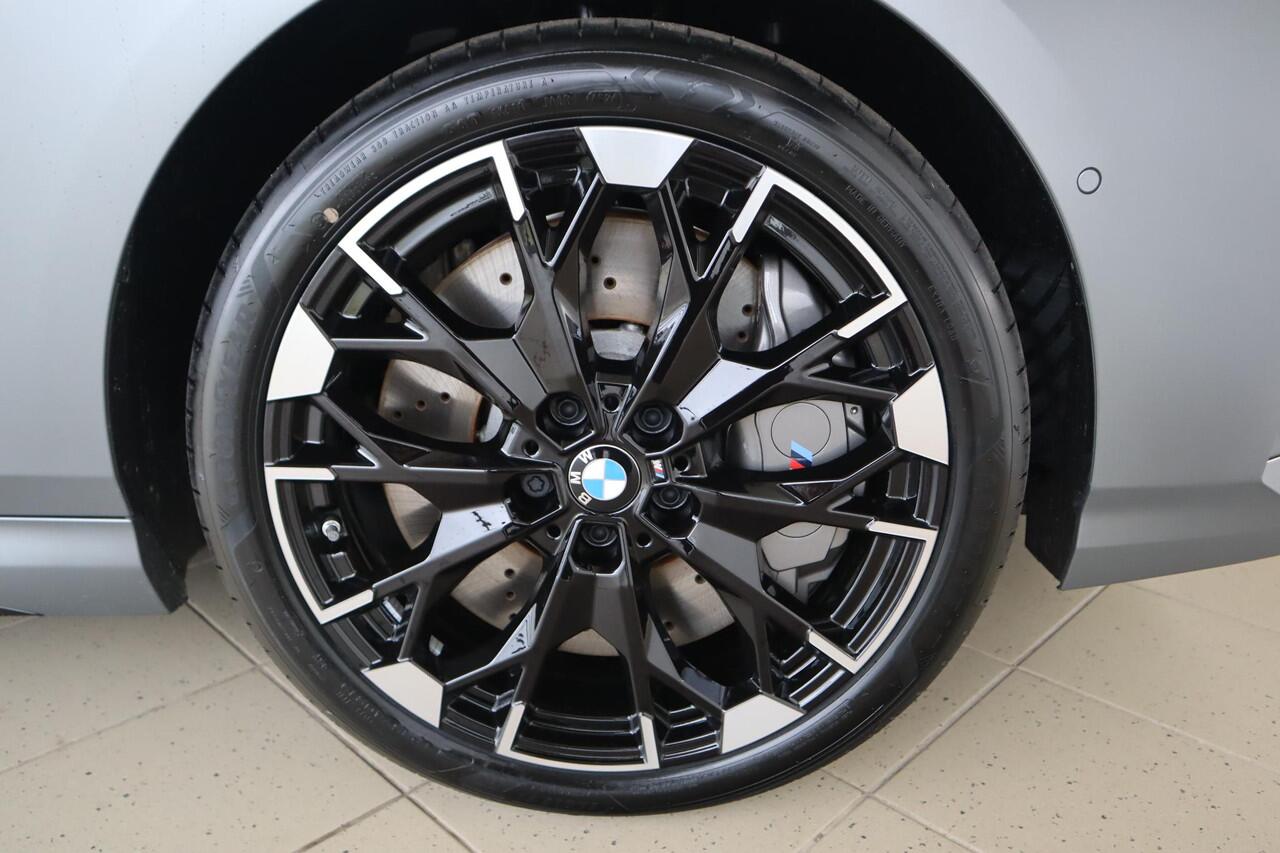 BMW 2-SERIE Gran Coupé M235 xDrive | M Sportpakket Pro | Innovation Pack | Extra Voordeel