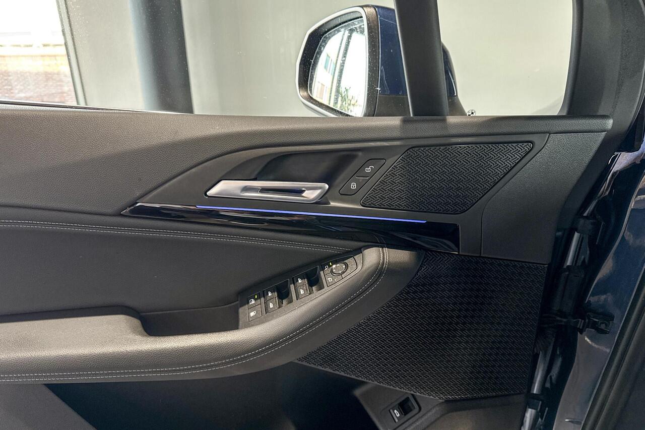 BMW 2-SERIE Active Tourer 225e xDrive | Stoelverwaming | Achteruitrijcamera |