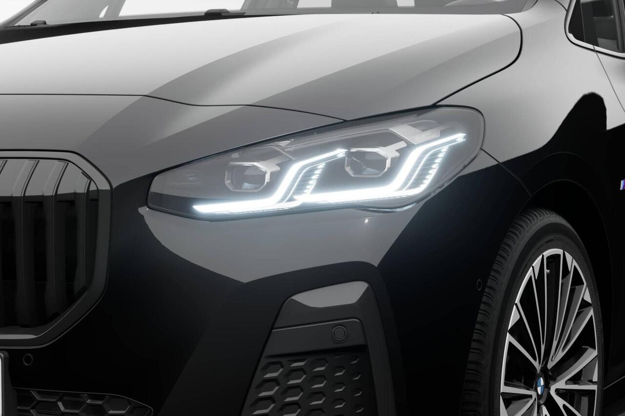 BMW 2-SERIE Active Tourer 220i | M Sport | Premium Pack | Travel Pack