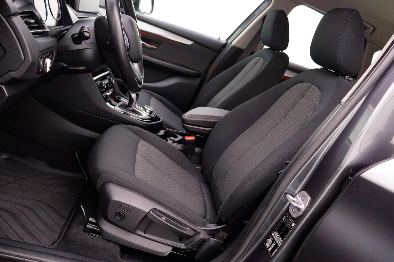 BMW 2-SERIE Active Tourer 218iA Executive Advantage FULL LED | CAMERA | STOELVERW | NAVI | CLIMA | CRUISE | PDC V+A | LMV