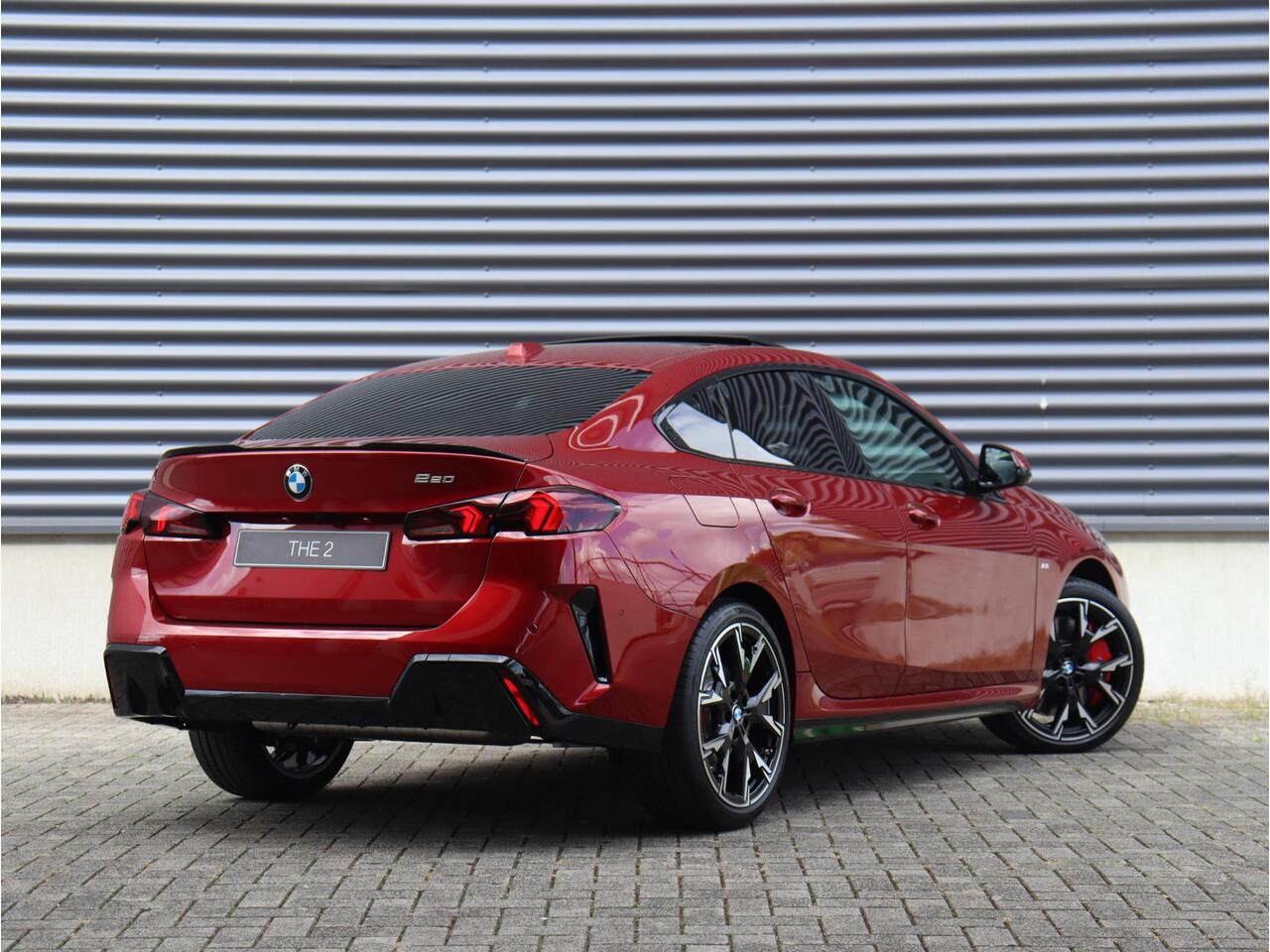 BMW 2-SERIE Gran Coupé 220 | M Sport Package Pro | Equipment Package