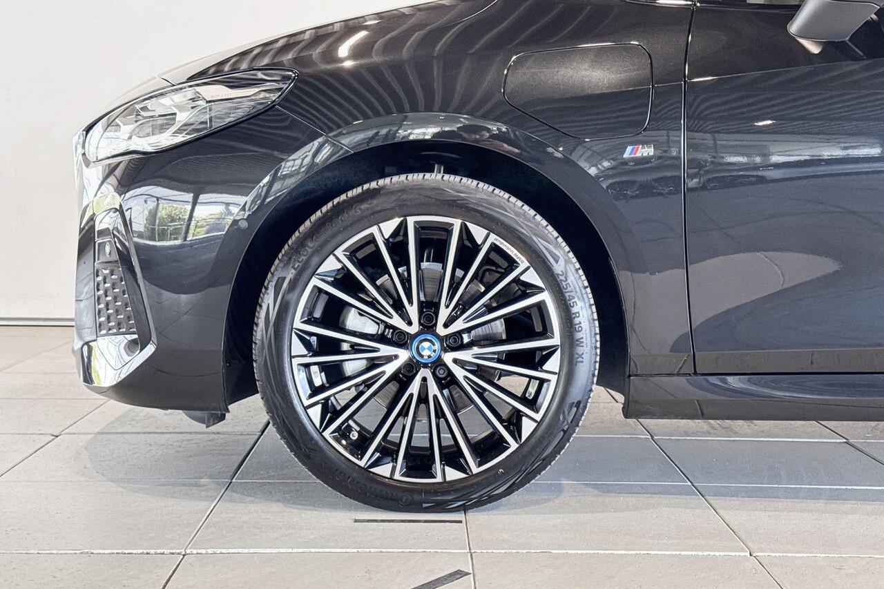 BMW 2-SERIE Active Tourer 225e xDrive Innovation Pack M Sportpakket Aut. | Selections