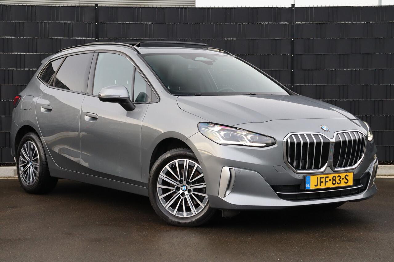 BMW 2-SERIE Active Tourer 218i Automaat | Leder | Panoramadak | Stoel-/Stuurverwarming | Elek. Trekhaak | Navigatie