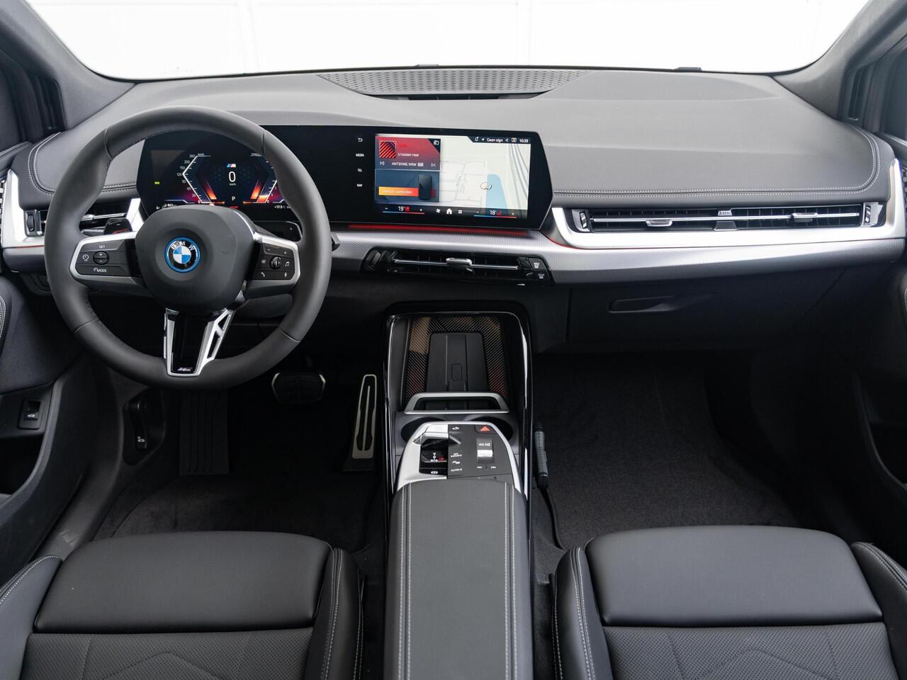 BMW 2-SERIE Active Tourer 225e xDrive | M Sportpakket | Premium Pack | Comfort Pack | Travel Pack